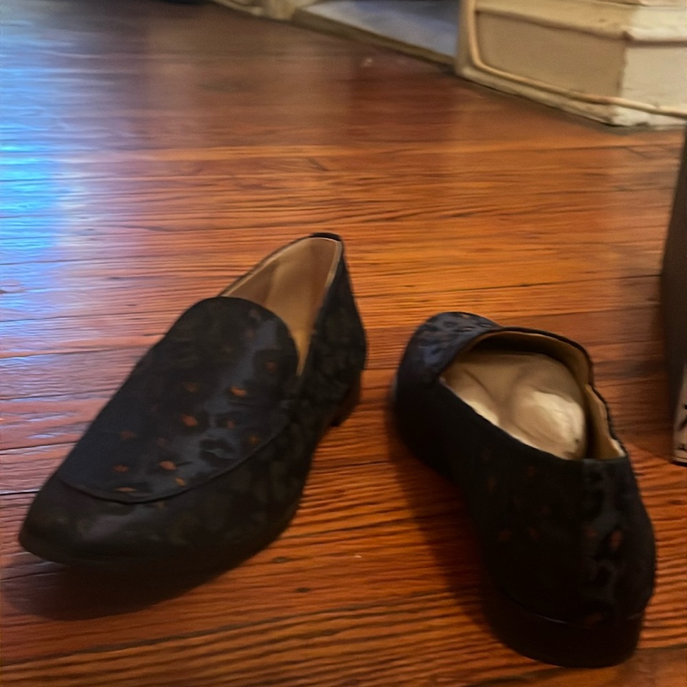 Women’s loafer shim 7 1/2 medium banana Republic
